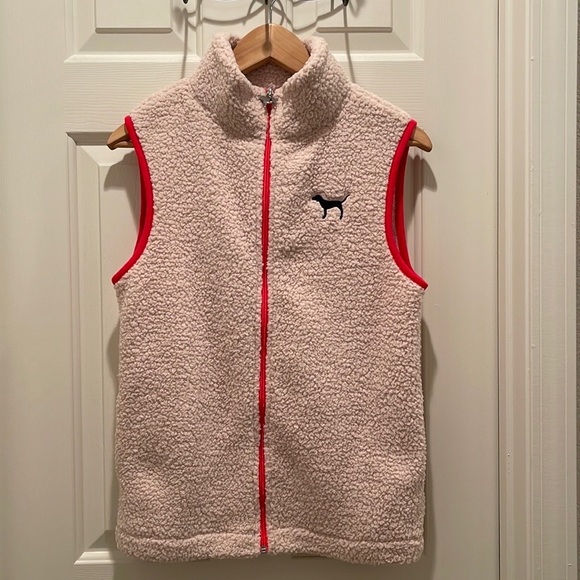 PINK Victoria's Secret Limited Edition Sherpa Campus Vest Jacket - Picture 2 of 4